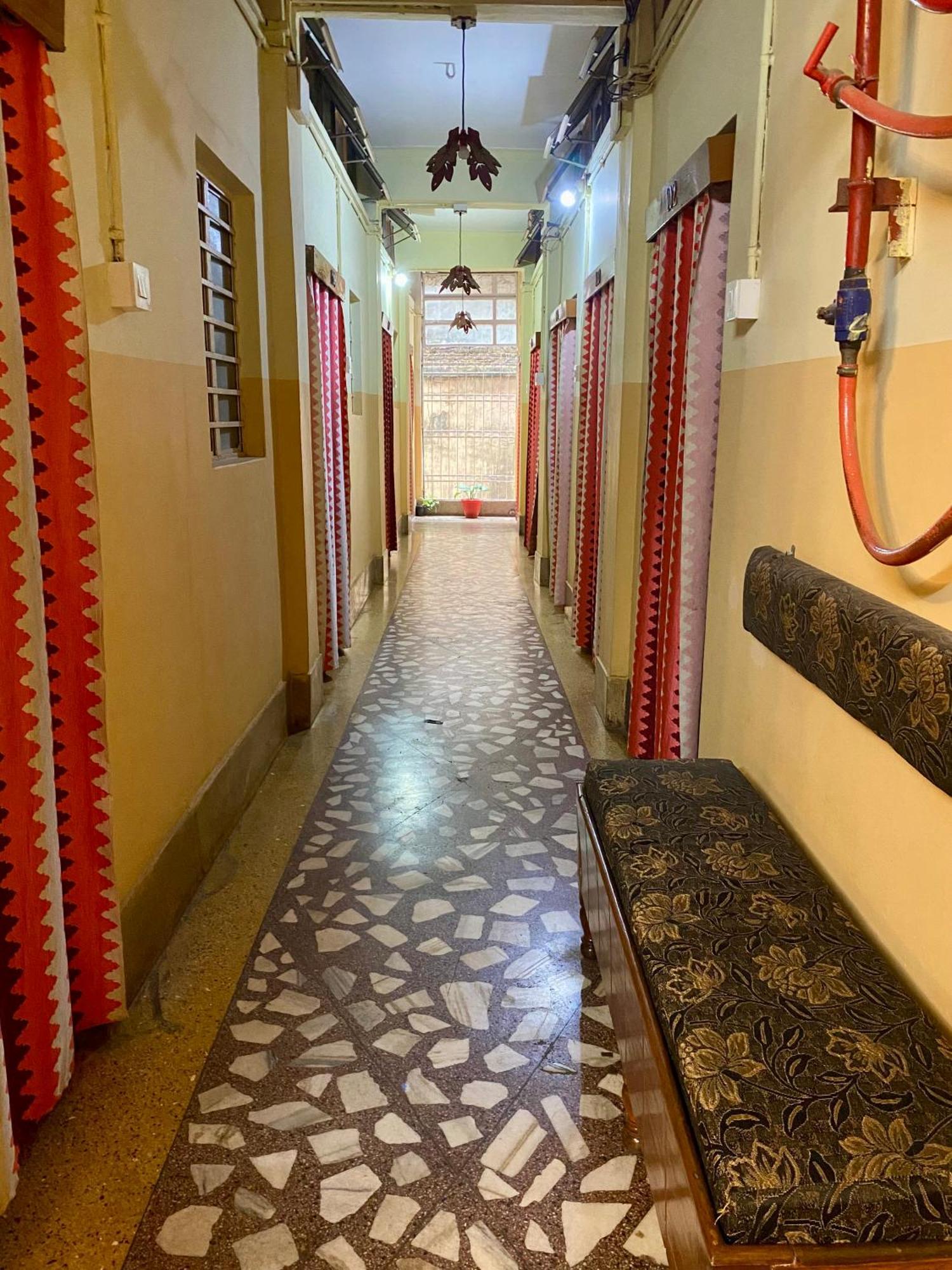 Hotel Raj Siliguri Exterior photo