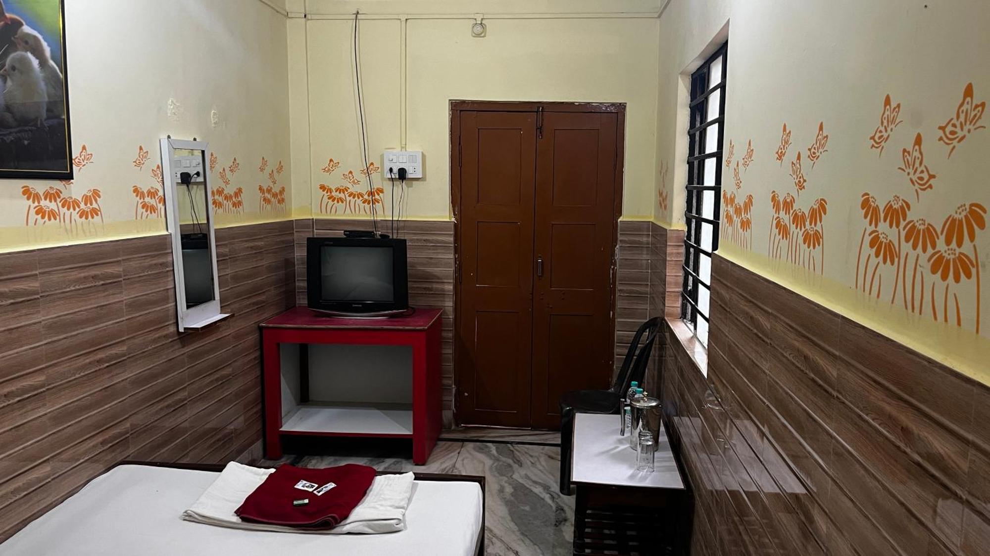Hotel Raj Siliguri Exterior photo