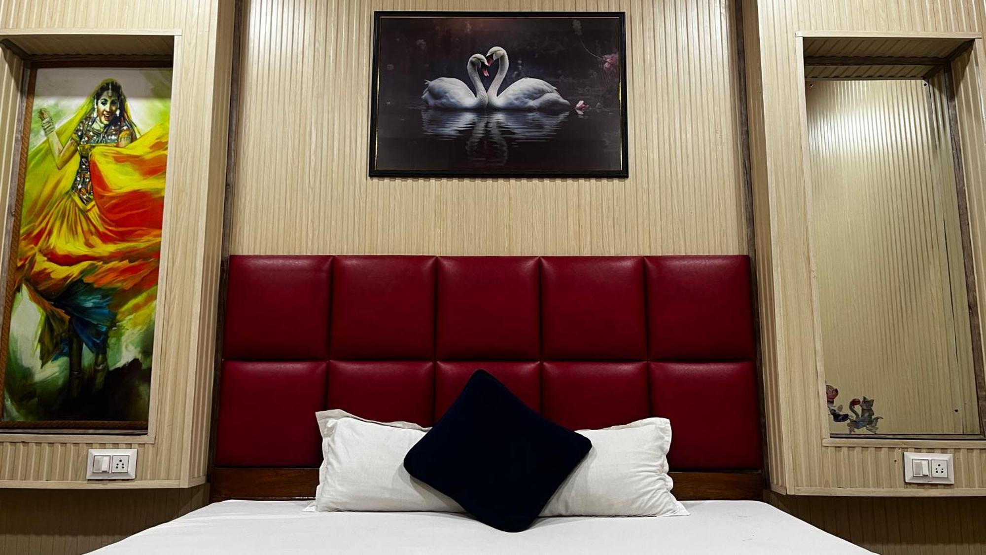 Hotel Raj Siliguri Exterior photo