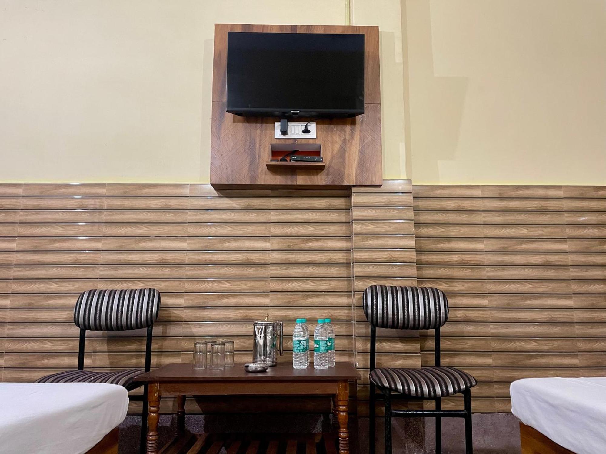 Hotel Raj Siliguri Exterior photo